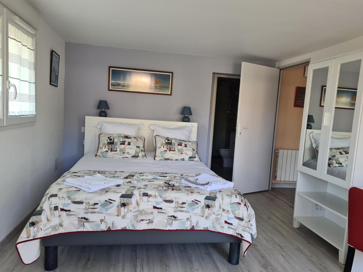 אונדאיי Appartement Avec Cuisine Et Grande Piscine Chauffee מראה חיצוני תמונה
