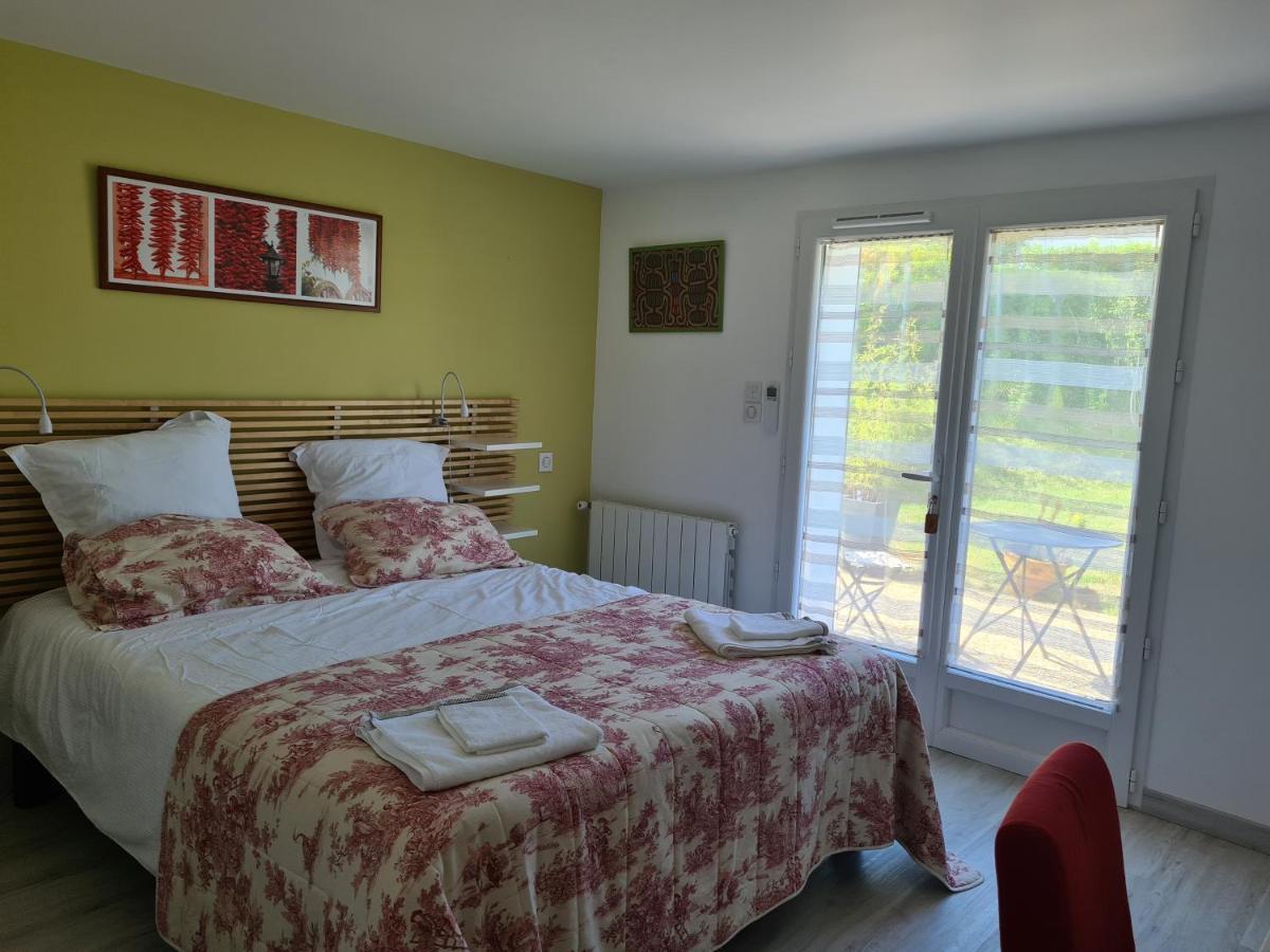 אונדאיי Appartement Avec Cuisine Et Grande Piscine Chauffee מראה חיצוני תמונה